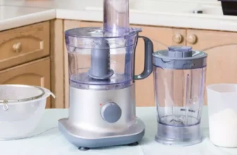 What’s the Difference Between a Food Processor and a Blender?